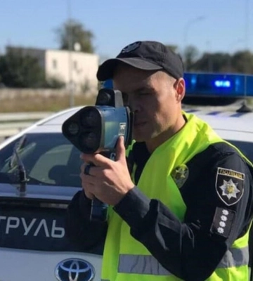 За місяць на Закарпатті оштрафували майже 3200 водіїв за перевищення швидкості