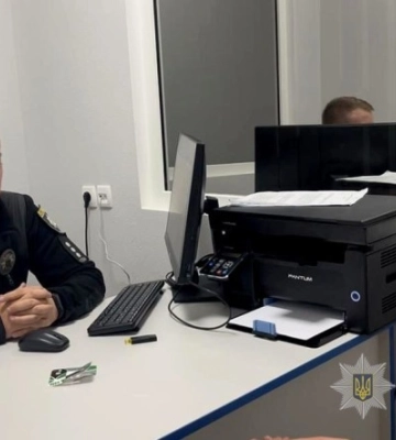 На Одещині жінка побила і пограбувала знайомого