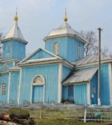В Хмельницкой области суд обязал оформить документы на историческую деревянную церковь 19 века