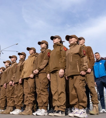 Символ єдності: у Запоріжжі підняли прапор Європейського Союзу