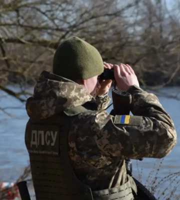 Прикордонники завадили киянину вивезти з України старовинну ікону