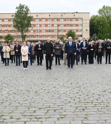 Главы МИД стран Европы прибыли во Львов для участия в двух важных событиях