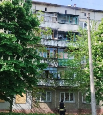 Війська Росії на другий день «перемир'я» вже двічі обстріляли Костянтинівку: пошкоджена п'ятиповерхівка