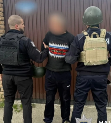 У Києві чоловік розстріляв військового та його тещу
