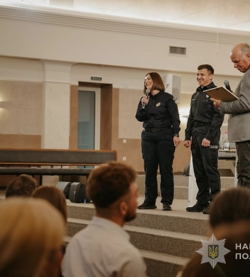 Працівники поліції Волині та ДСНС завершили курс вивчення жестової мови