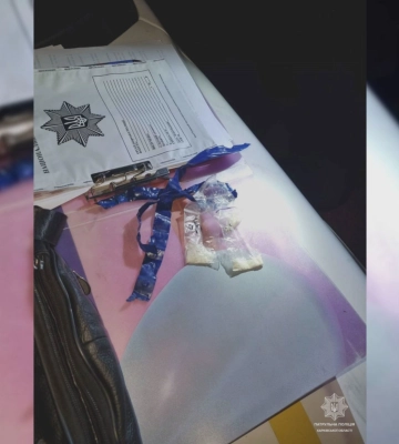 У Харкові виявили порушника комендантської години, який мав при собі наркотики