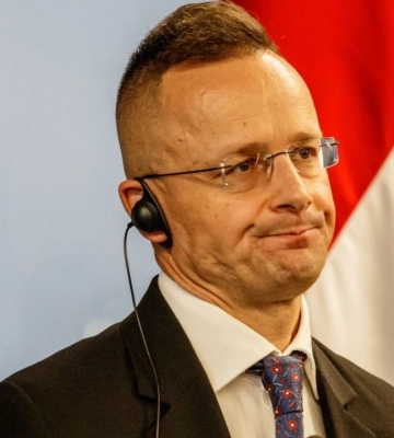 Сийярто назвал “антивенгерской пропагандой” задержание их шпионов на Закарпатье