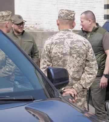 &quot;Украинская команда&quot; передала большую партию дронов-камикадзе бойцам 10 бригады ВСУ, - Артур Палатный