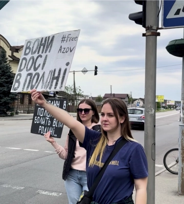 «Ми чекаємо»,- родини зниклих безвісти вийшли на акцію підтримки. ВІДЕО