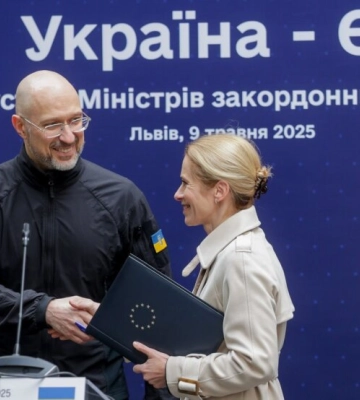 Російські гроші витратять на українську зброю: ЄС виділяє 1,9 млрд євро на військову підтримку України