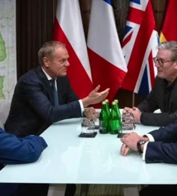 Макрон анонсував візит в Київ