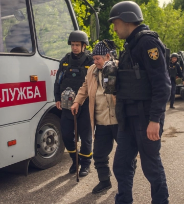 З Білопільської та Ворожбянської громад за кілька днів евакуювали майже 700 людей