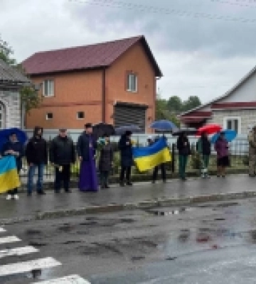 У Корці попрощалися із загиблою захисницею Софією Яхимович У Корці попрощалися із загиблою захисницею Софією Яхимович