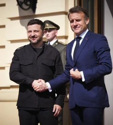 Фон дер Ляєн заявила про готовність ЄС ввести нові санкції проти Росії у разі порушення режиму припинення вогню