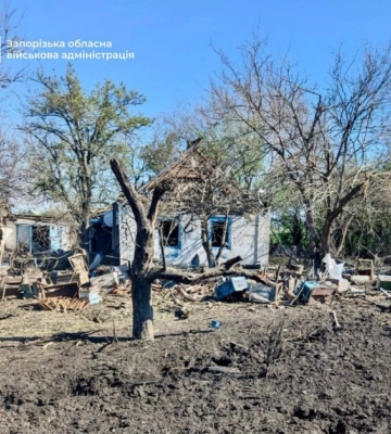 Рашисти вдарили КАБами по прифронтових громадах на Запоріжжі, двоє поранених