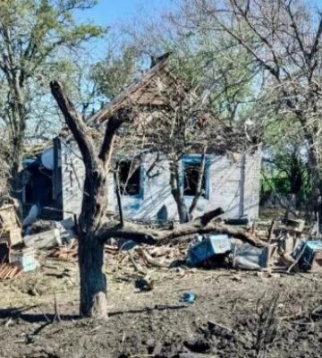 Ворог вдруге за день вдарив по запорізькому селу: поранена жінка