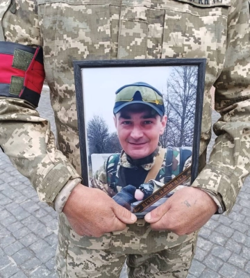 Суми попрощалися із захисником Олександром Майбородою