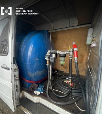 Житель Одеської області налагодив продаж незаконно виготовленого пального