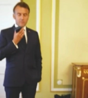 Макрон показав, як дзвонив Трампу з Києва о шостій ранку за Вашингтоном