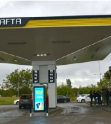 У Снігурівці відкрили модернізовану автозаправну станцію «Укрнафта»