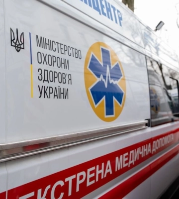 Взрывы в Херсоне: РФ атаковала авто в пригороде, двое пострадавших