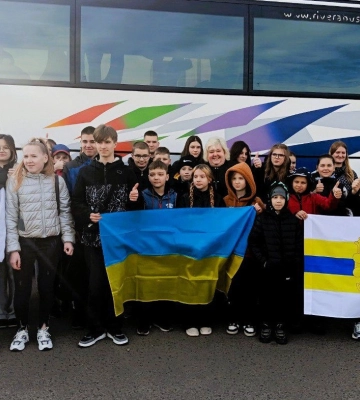 Понад півсотні діток із Рівненщини вирушили на відпочинок до Артеку