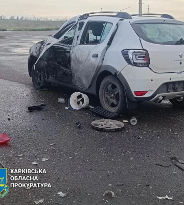 У Великих Проходах окупанти вдарили дроном по цивільному авто, є постраждалі 
