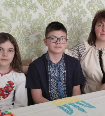 «Дуже били їх і собак натравлювали»: волинянка розповіла про жахіття полону сина-морпіха