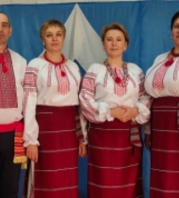 У селі на Волині організували святковий концерт до Дня матері
