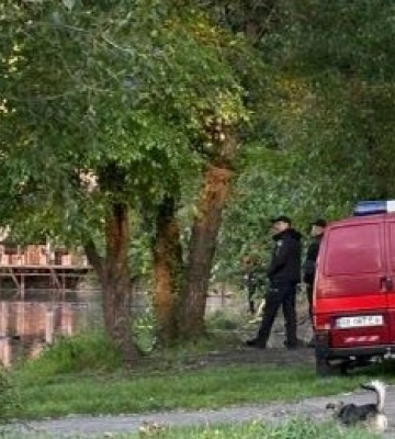 Знімали на відео смерть та сміялися: у Дніпрі розшукують підлітків, які не допомогли потопаючому