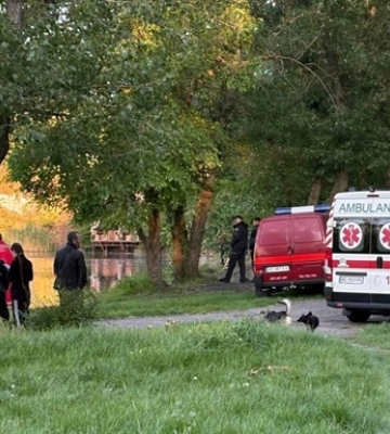 У Дніпрі підлітки знімали на відео, як тонув чоловік
