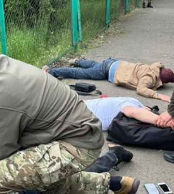 Правоохоронець намагався провезти через «Ягодин» трьох ухилянтів 