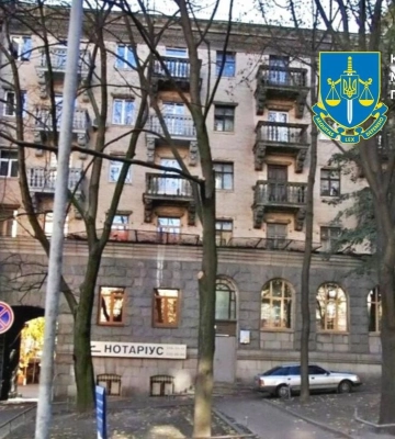 В Киеве адвокат мошенническим путем завладел тремя квартирами - прокуратура