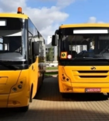 Волинь оновлює автопарк шкільних автобусів: на придбання виділили понад 112 мільйонів гривень
