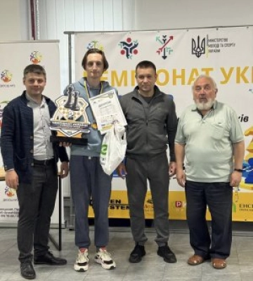 Миколаївський спортсмен здобув дві нагороди чемпіонату України з шахів серед юнаків до 18 років Миколаївський спортсмен здобув дві нагороди чемпіонату України з шахів серед юнаків до 18 років