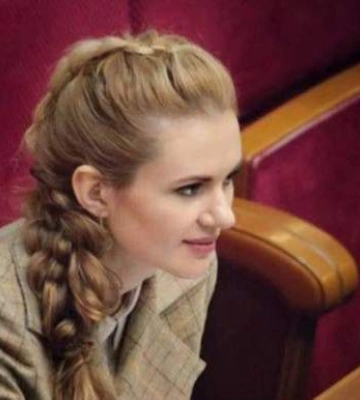 Нардеп Анна Скороход попросила Зеленского приобщить ее к переговорам с Россией Нардеп Анна Скороход попросила Зеленского приобщить ее к переговорам с Россией