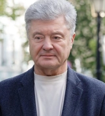 Запад должен усилить поддержку Украины, если Путин не остановится - Порошенко Запад должен усилить поддержку Украины, если Путин не остановится - Порошенко