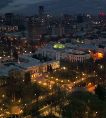 Без повітряних тривог та масштабні відключення світла: що трапилося у Києві в ніч на 11 серпня
