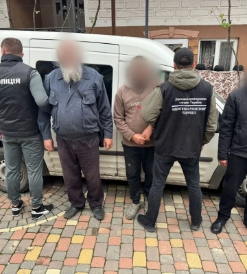На Закарпатті затримали служителів московського патріархату за спробу переправити ухилянта в Румунію