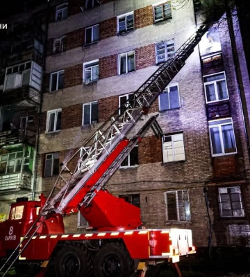 На пожежі в Харкові врятували 15 людей