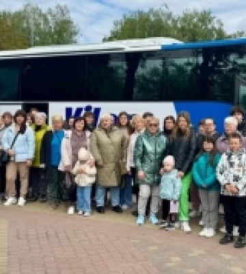 Сім’ї захисників України з Нововолинської громади побували у «Волинській Голландії»