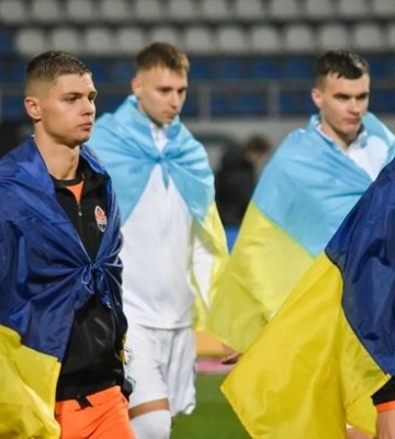 Шахтар привітав Динамо з днем народження клубу