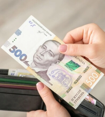 З 1 липня 2025 року мінімалка в Україні може зрости: що відомо