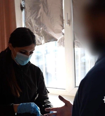 За 3500 доларів обіцяв «бронювання» від мобілізації: одесита викрили у зловживанні впливом