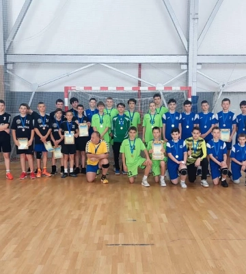 У Тячеві пройшов фінальний тур Чемпіонату області з гандболу «Дитяча ліга» У Тячеві пройшов фінальний тур Чемпіонату області з гандболу «Дитяча ліга»