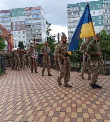 У Сумах попрощалися із двома захисниками