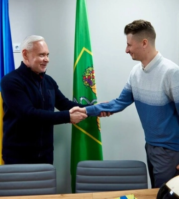&quot;Мав бронь&quot;: стало відомо, кого вдарив у живіт працівник ТЦК у Харкові