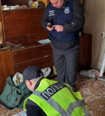 У Харкові жінка продала метадон за 3 тис. грн — їй загрожує до 8 років в’язниці