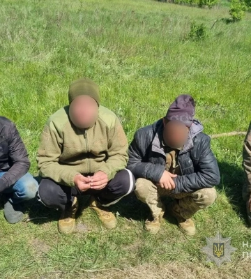 В Сумской области полиция разоблачила охотников на краснокнижных животных В Сумской области полиция разоблачила охотников на краснокнижных животных