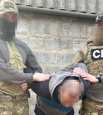 СБУ затримала двох безробітних, які наводили удари росіян по Дніпру та Краматорську